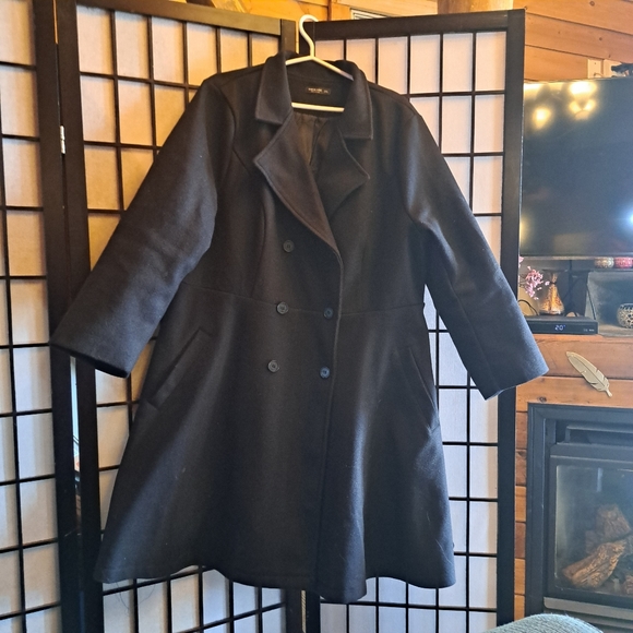 Black Double Breasted Wool like Coat with Slant Pockets - Picture 16 of 16